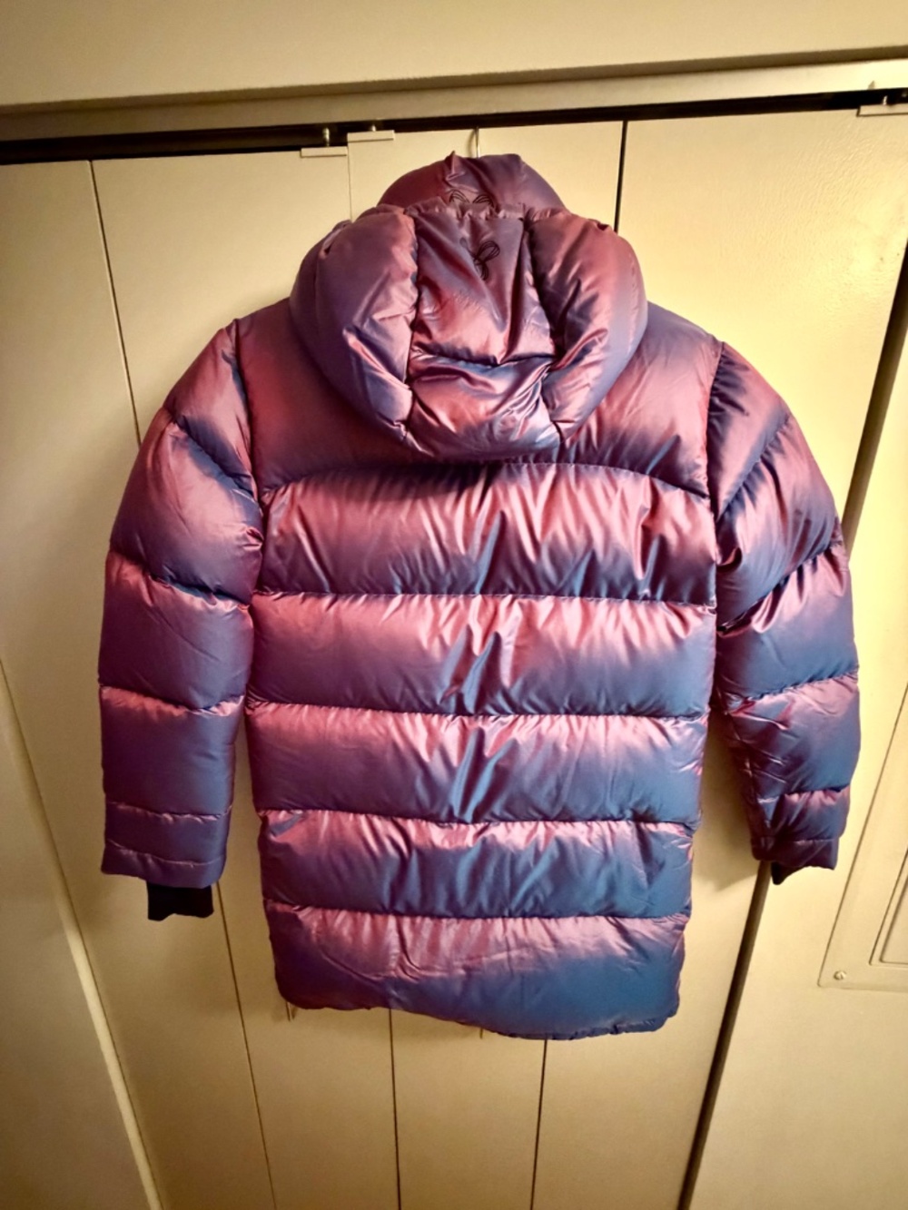 TNA SUPER PUFF JACKET - Picture 3 of 5